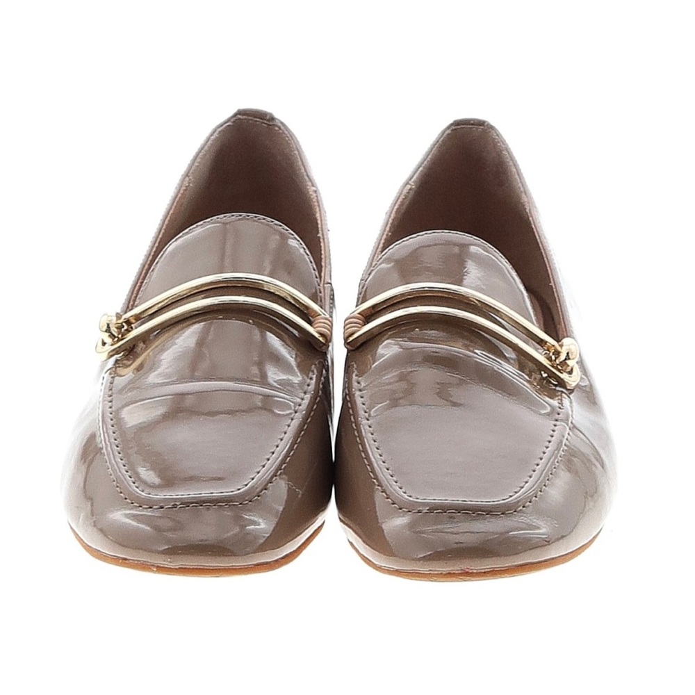 Tan Tahari loafers